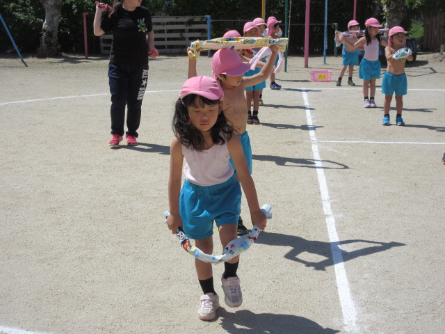 JS　乾布摩擦 学校法人徳育学園 認定こども園 くたに幼稚園【愛媛県松山市】